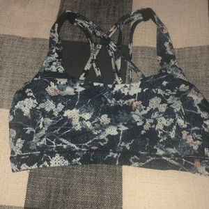 Floral lululemon sports bra